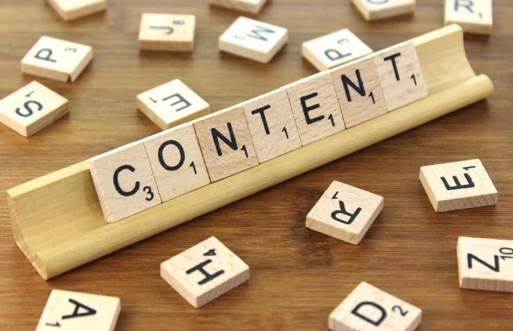 Ý tưởng kinh doanh ít vốn - người sáng lập content